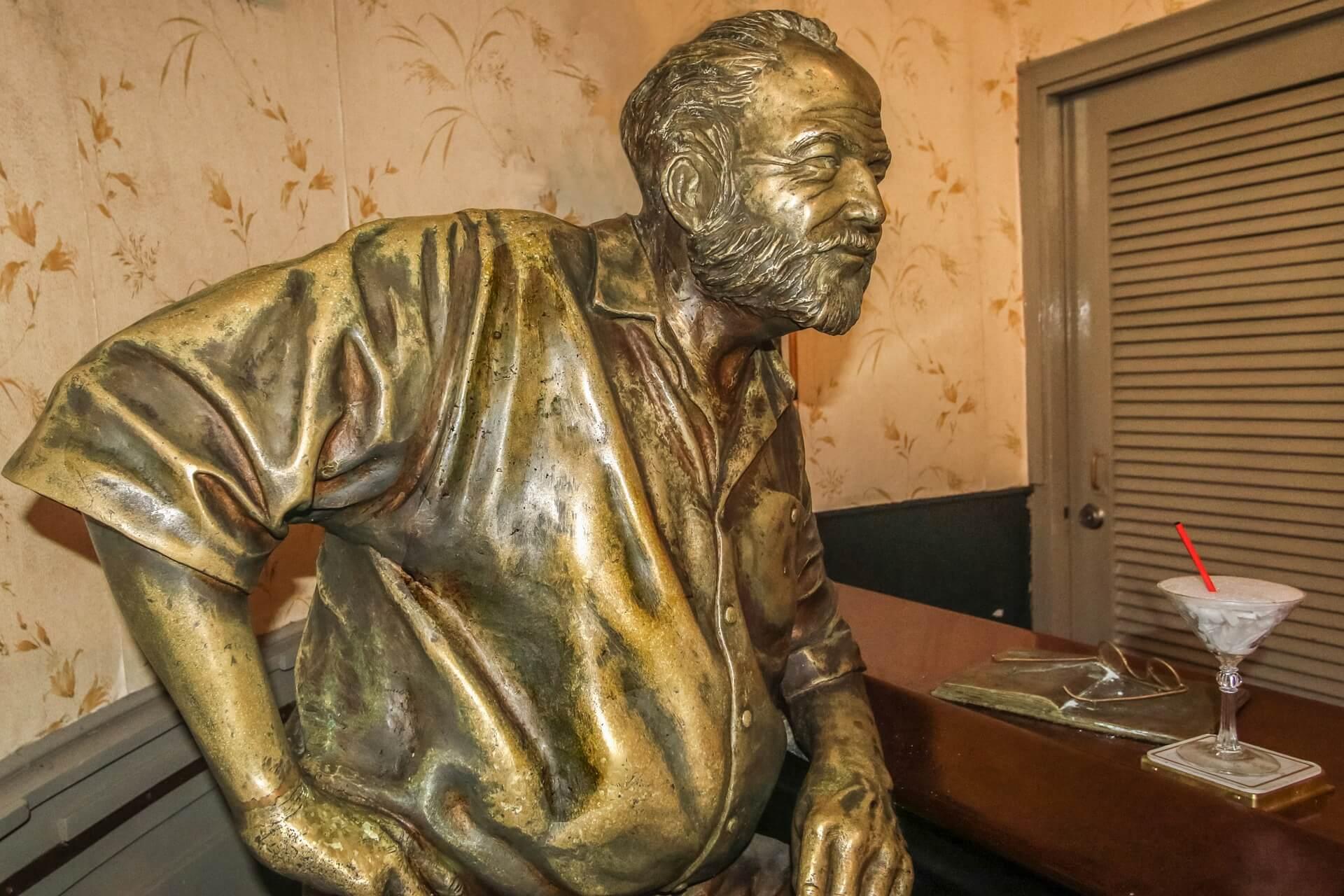 Statue of Hemingway
